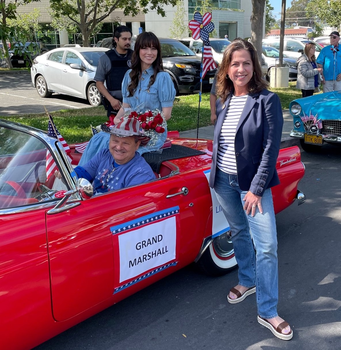 4th of July Parade Grand Marshall and Actor Linda Cardellini and Assemblymember Diane Papan